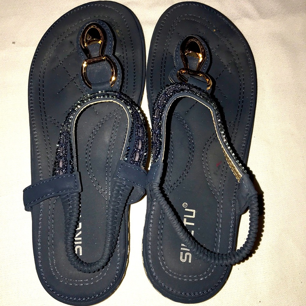 EUC Navy Sandals